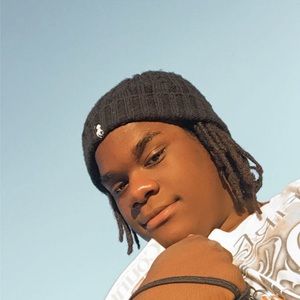 Meet your Posher, Xavier